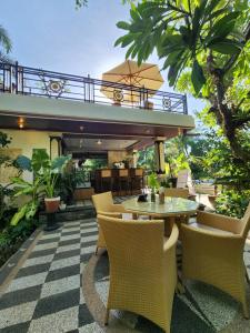 Jardín al aire libre en Hotel Suma