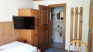 Koupelna v ubytování Haus Scharler, Talstation