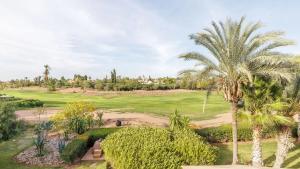 Fotografie z fotogalerie ubytování Villa Fairway One Amelkis v destinaci Sfiani