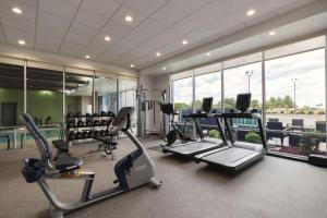 Fitness centrum a/nebo fitness zařízení v ubytování Home2Suites by Hilton Florence