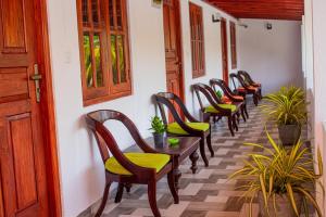 A seating area at Sundowners Guesthouse