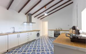 Η κουζίνα ή μικρή κουζίνα στο Amazing Home In Molina Del Segura