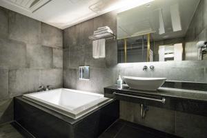 Bilik mandi di Hotel THE ART UIWANG
