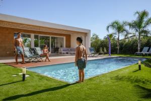Bazén v ubytovaní Villa Vannì alebo v jeho blízkosti