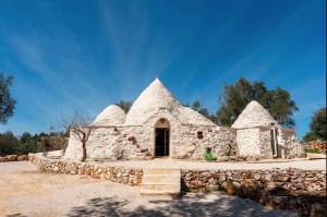 Galería fotográfica de Siede la Terra - Trullo con piscina en Ceglie Messapica