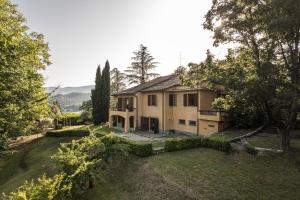 Fotografia z galérie ubytovania Villa La Bruscola v destinácii Barberino di Mugello