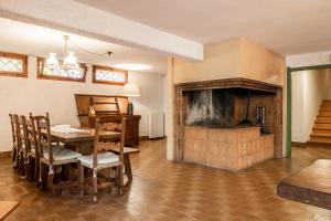 Fotografia z galérie ubytovania Villa La Bruscola v destinácii Barberino di Mugello