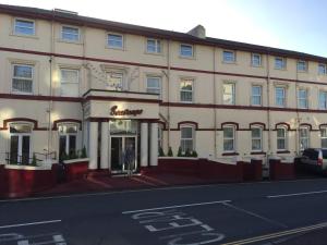 Gallery image of Seascape Hotel in Torquay