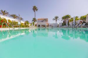 Piscina en o cerca de Moon Dreams Roquetas