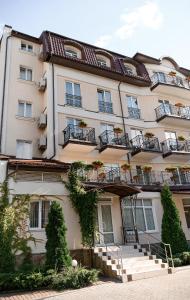 Budova, kde se hotel nachází + 37 fotografií