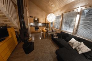 Posezení v ubytování Hotel Ylläsrinne