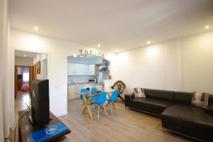 Posezení v ubytování Livingtarifa- Apartamento Tucán