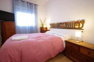Postel nebo postele na pokoji v ubytování Livingtarifa- Apartamento Tucán