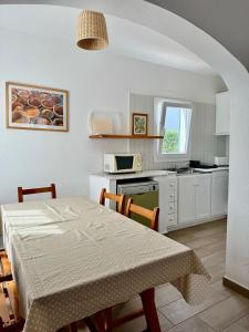 Kuchyň nebo kuchyňský kout v ubytování Villa Angelina 3 hab. + 11 fotografií