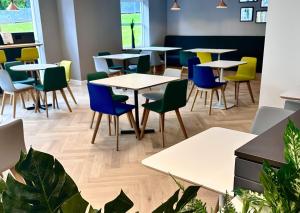 Restaurace v ubytování Holiday Inn Bristol Airport by IHG + 69 fotografií