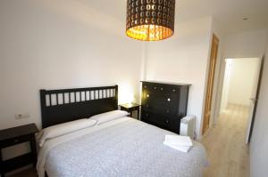 Postel nebo postele na pokoji v ubytování Livingtarifa Apartamento Agaporni