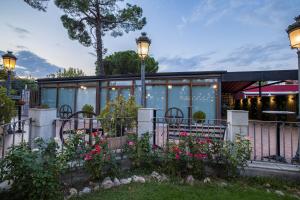 Afbeelding uit fotogalerij van Hotel Casa José Díaz in San Agustín de Guadalix