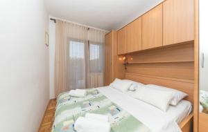 Postel nebo postele na pokoji v ubytování House Rafaeli + 37 fotografií