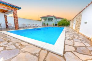 Imagen de la galería de Holiday Home Meri, en Pridraga