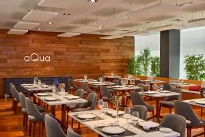 Restauracja lub miejsce do jedzenia w obiekcie Civis Luz Castellón 4*S