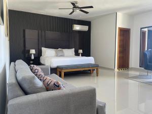 Postel nebo postele na pokoji v ubytování Gaia Residence Deluxe + 37 fotografií