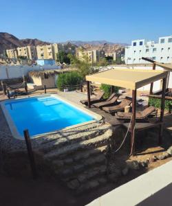 A piscina em ou perto de Rocky House