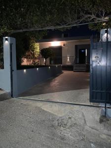 Imagine din galeria proprietății Billy & Andrianna Villa Lagonisi în Kalívia Thorikoú