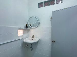 Gallery image of Ao Luek Hometel - Whole House Accommodation in Ao Luk