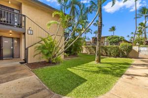 Charming Tropical Kihei Gardens 2-Bed Suite - New外面的花园