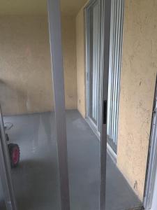 Gambar di galeri bagi Cozy room for rent di West Palm Beach