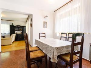 Fotografie z fotogalerie ubytování Holiday Home Picea by Interhome v destinaci Balatonfenyves