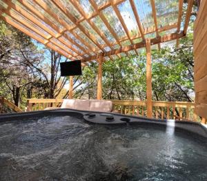 奥斯汀Cozy Coop Casita - Lake Travis-Hot Tub-Tiny House的相册照片
