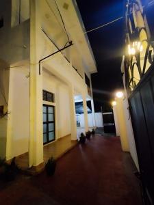 Fotografie z fotogalerie ubytování Rayyan Mahal v destinaci Puttalam