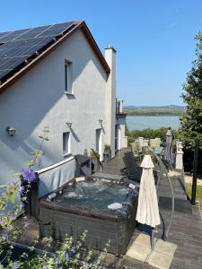 Capre Tihany 8237 Tihany, 4 Lépcsősor kép - 2