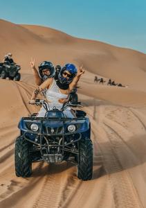 Galería fotográfica de Magnificent Luxury Camp en Merzouga 36 fotos más