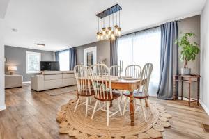 TV a/nebo společenská místnost v ubytování Cozy 4 Bedroom Home in Cornwall