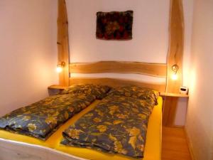 Postel nebo postele na pokoji v ubytování Enghagen Haarstube