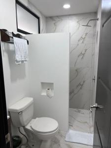 Kopalnica v nastanitvi Hotel Naralit
