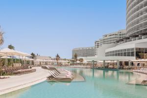 Bazén v ubytování AVA Resort Cancun - All Inclusive nebo v jeho okolí