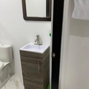 Kopalnica v nastanitvi Hotel Naralit