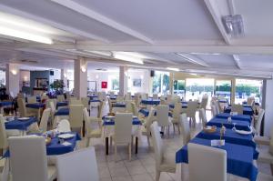 En restaurang eller annat matställe på Hotel Delle Mimose