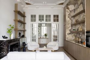 Posezení v ubytování HIGHSTAY - Luxury Serviced Apartments - Louvre