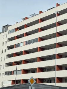 an apartment building with an orange at Apartman Lilly - Zagreb - Mirna Lokacija - Lođa in Zagreb