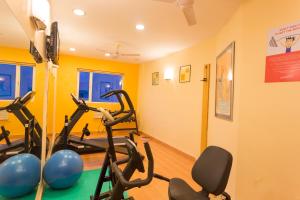Fitness centrum a/nebo fitness zařízení v ubytování Ginger Pune - Pimpri