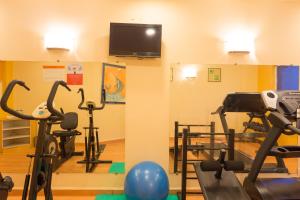 Fitness centrum a/nebo fitness zařízení v ubytování Ginger Pune - Pimpri