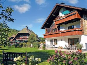Κήπος έξω από το Lautertal in Landhaus Anja +11 φωτογραφίες