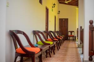 A seating area at Sundowners Guesthouse
