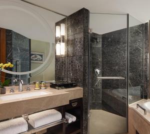 Koupelna v ubytování InterContinental Century City Chengdu