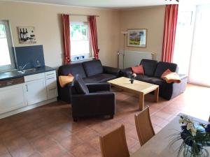 TV a/nebo společenská místnost v ubytování Dycke Haus 6 Comfortable holiday residence