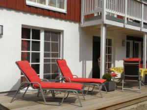 Rõdu või terrass majutusasutuses Dat Diekhus Comfortable Holiday Residence